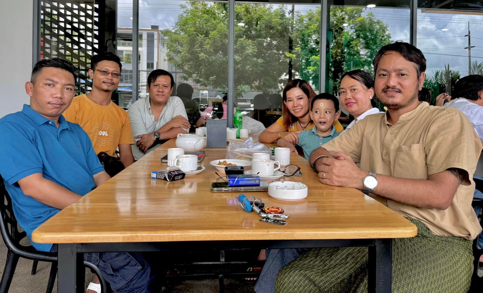 ရုပ်ရှင်အဖြစ် မြင်ရတော့မယ် နေခြည်ဖြာ၍ လင်းစေသား ဝတ္ထု media